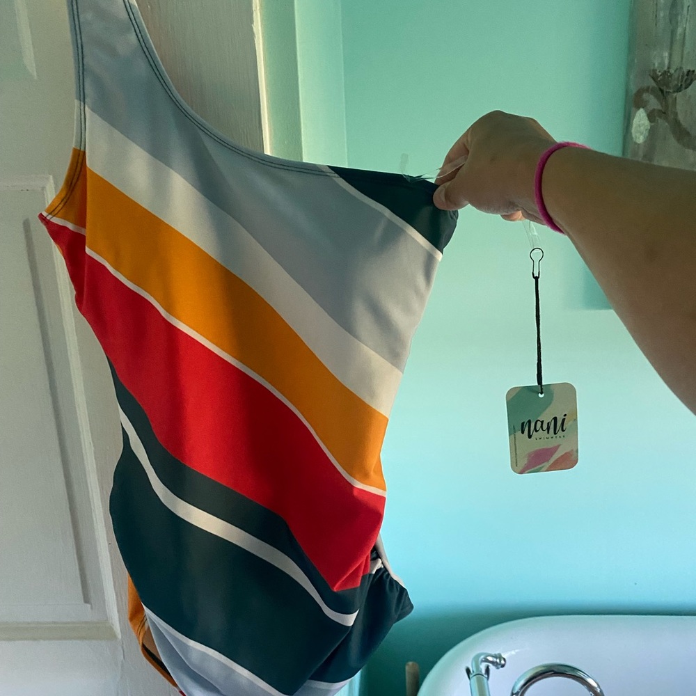 Nani Cayman one-piece bathing suit